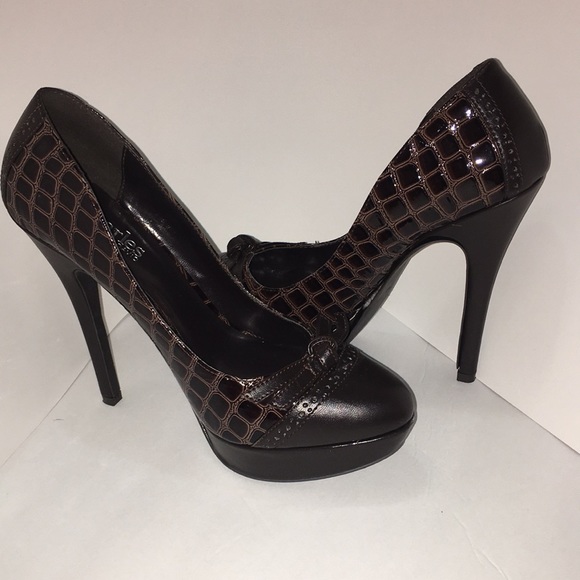 Charles by Charles David platforms - Picture 1 of 7